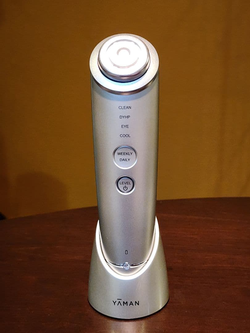 ヤーマン。シャイニーネオ