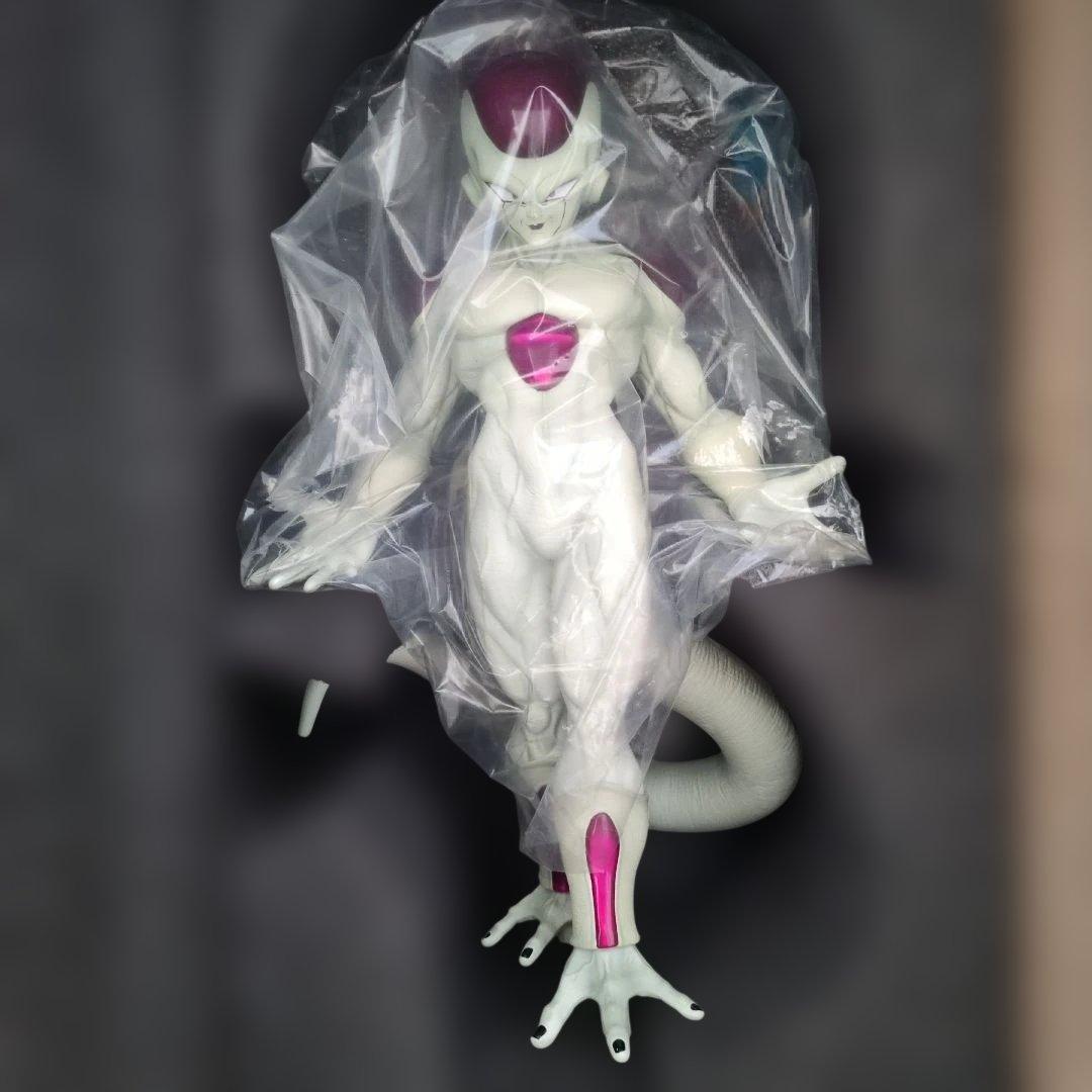 新品未使用！ドラゴンボール ガレージキット フリーザ フィギュア