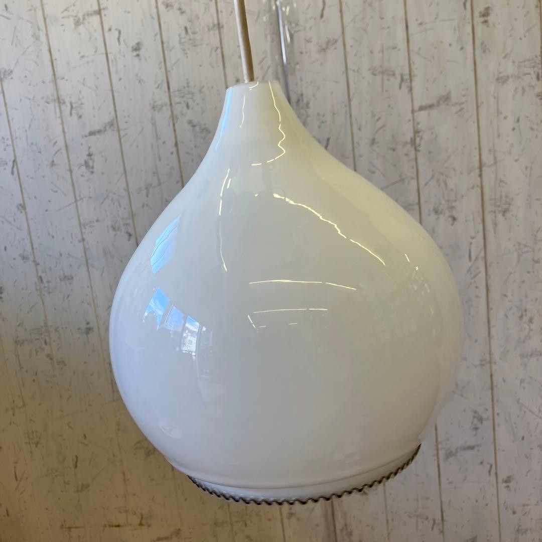 レトロ ガラス製 ミルクガラス ドロップ型 ペンダントライト 照明器具 リ