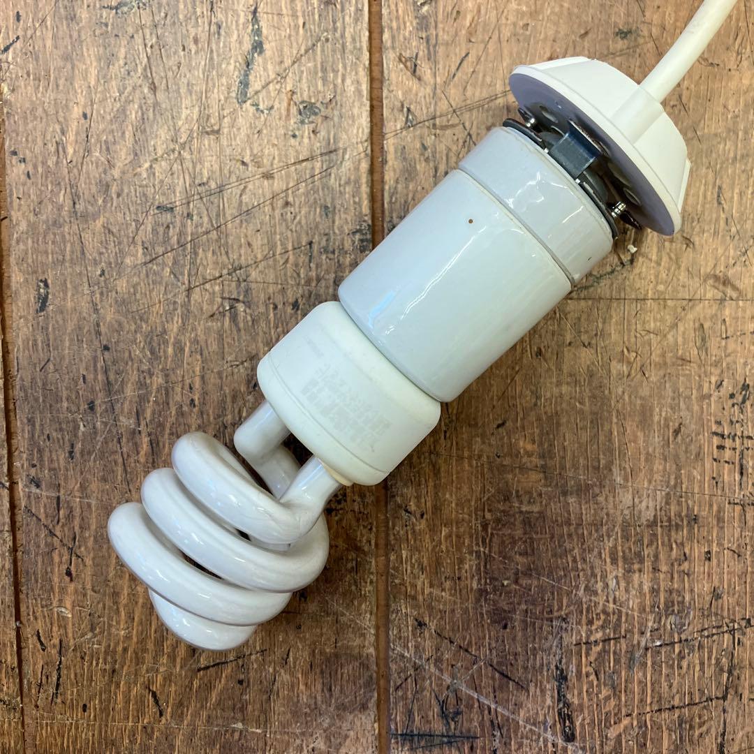 レトロ ガラス製 ミルクガラス ドロップ型 ペンダントライト 照明器具 リ