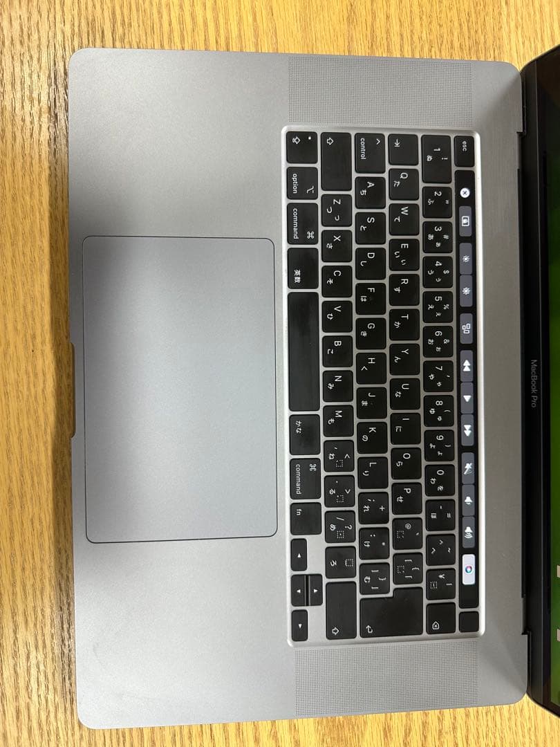 アップル Macbook Pro 16インチ 2019