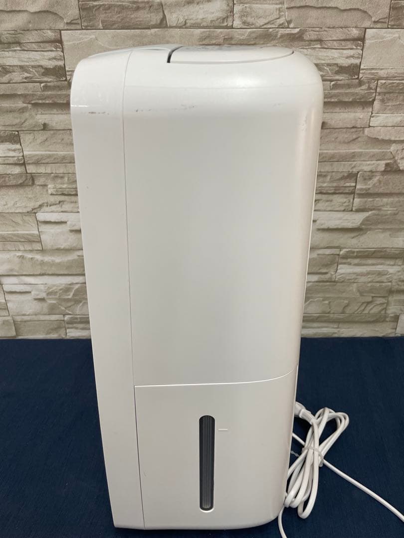 シャープ　SHARP 除湿機 CV-J71-W