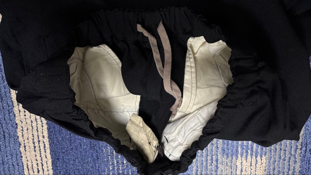 Comme des Garçons ジョッパーズゴムウエスト ボタン付き