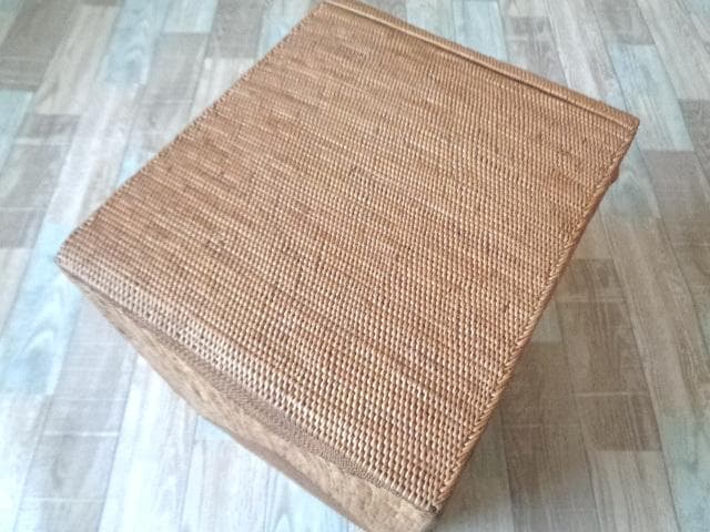 専用売却済●B4長方形ボックス1個●＆エコティッシュ3個●アタ●バリ島