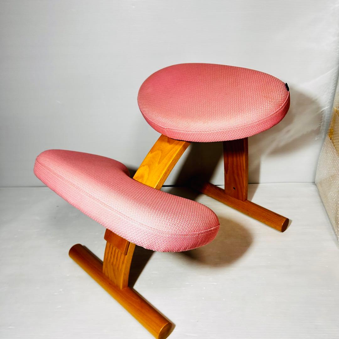 【美品】サカモトハウス バランスチェアイージー　ピンク