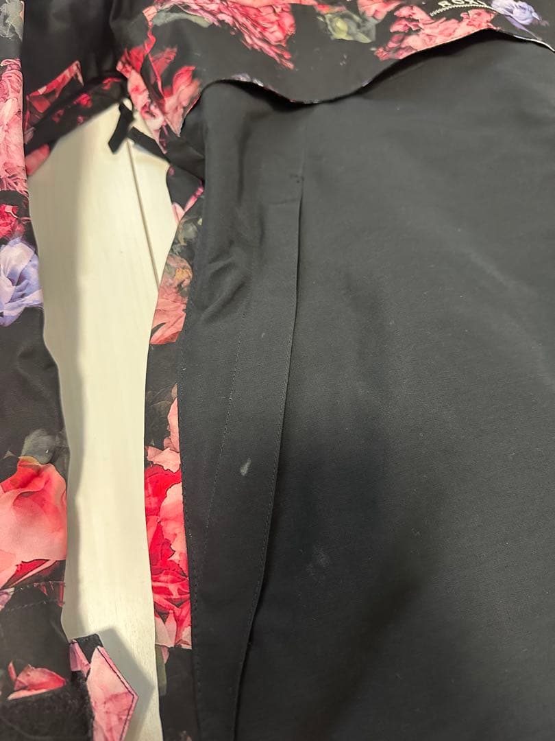 ROXY スノーボードウェア　ジャケット