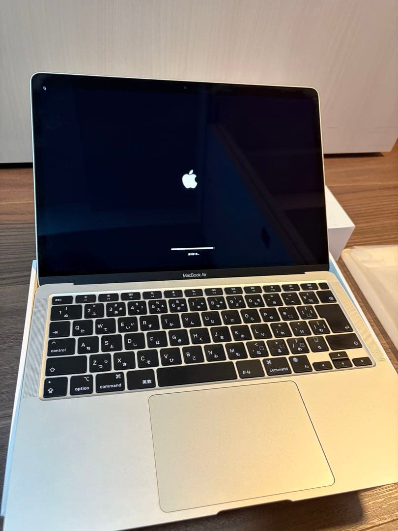 MacBook本体 MacBook Air M1 256GB 8GB 99%