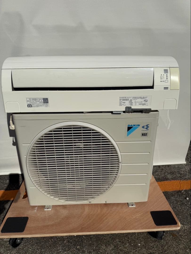 大阪府限定　DAIKIN ルームエアコン AN28TESK-W 10畳　取付込み