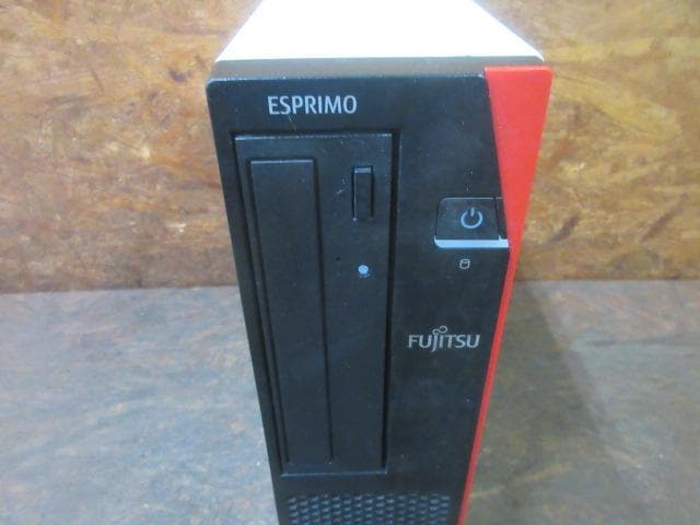 送料込★ 富士通 ESPRIMO D588/VX i7 8th Genジャンク