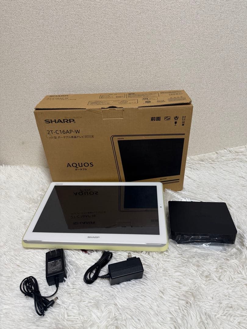 Sharp シャープ 2T-C16AP-B アクオス ポータブル液晶テレビ　防水