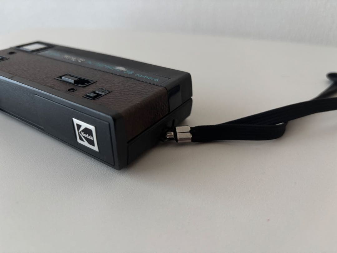 kodak trimlite instamatic 38フィルムカメラ