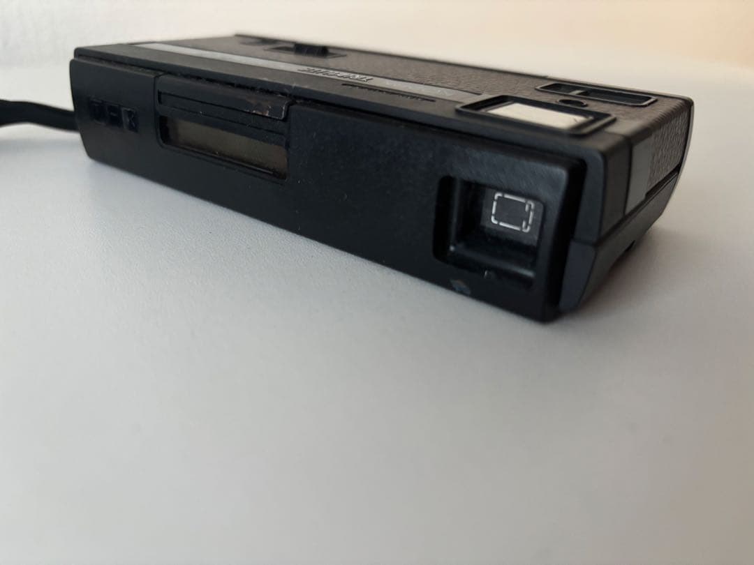 kodak trimlite instamatic 38フィルムカメラ