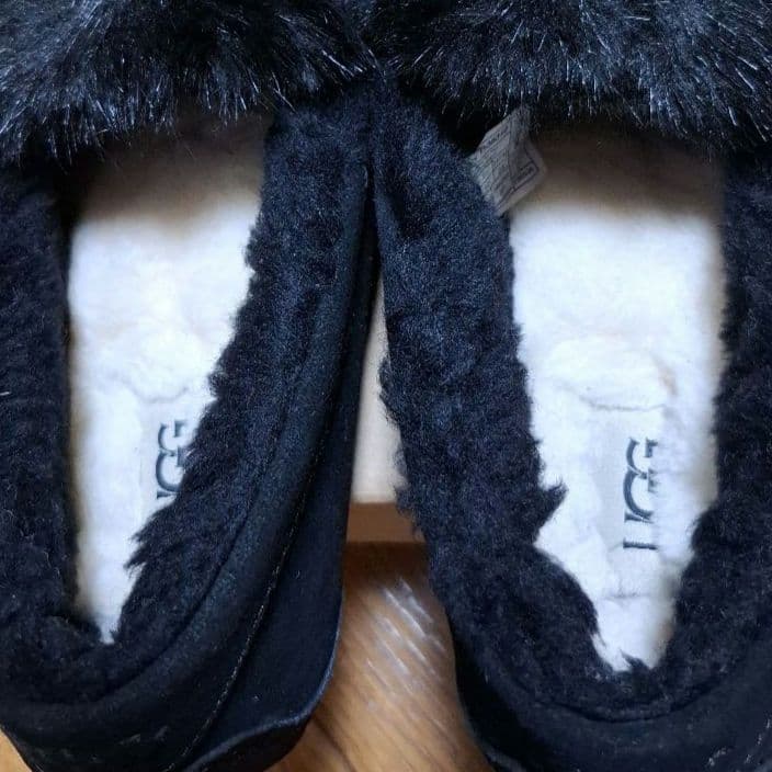 ☆UGG ☆ブラック ファー モカシン