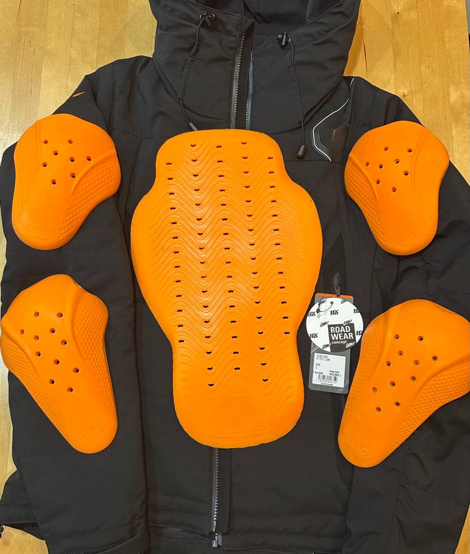 【値下】HYOD 冬用ジャケット GRAM 黒LLサイズ（新品未使用）