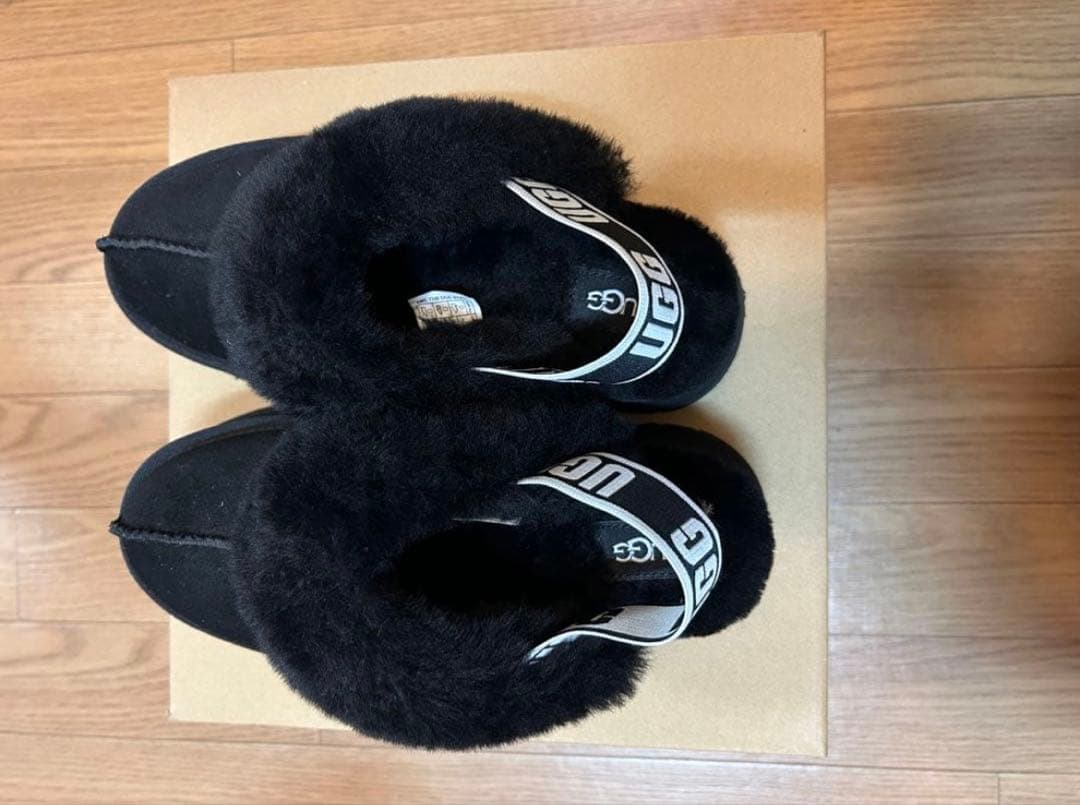 ゆんUGG ブラック ムートンブーツ