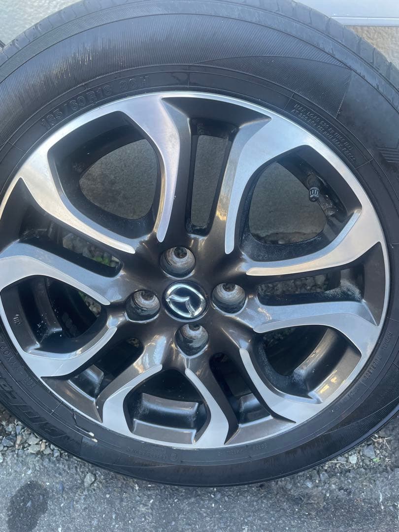 ジ*ム様 Mazda デミオホイールとYokohama タイヤセット 185/6