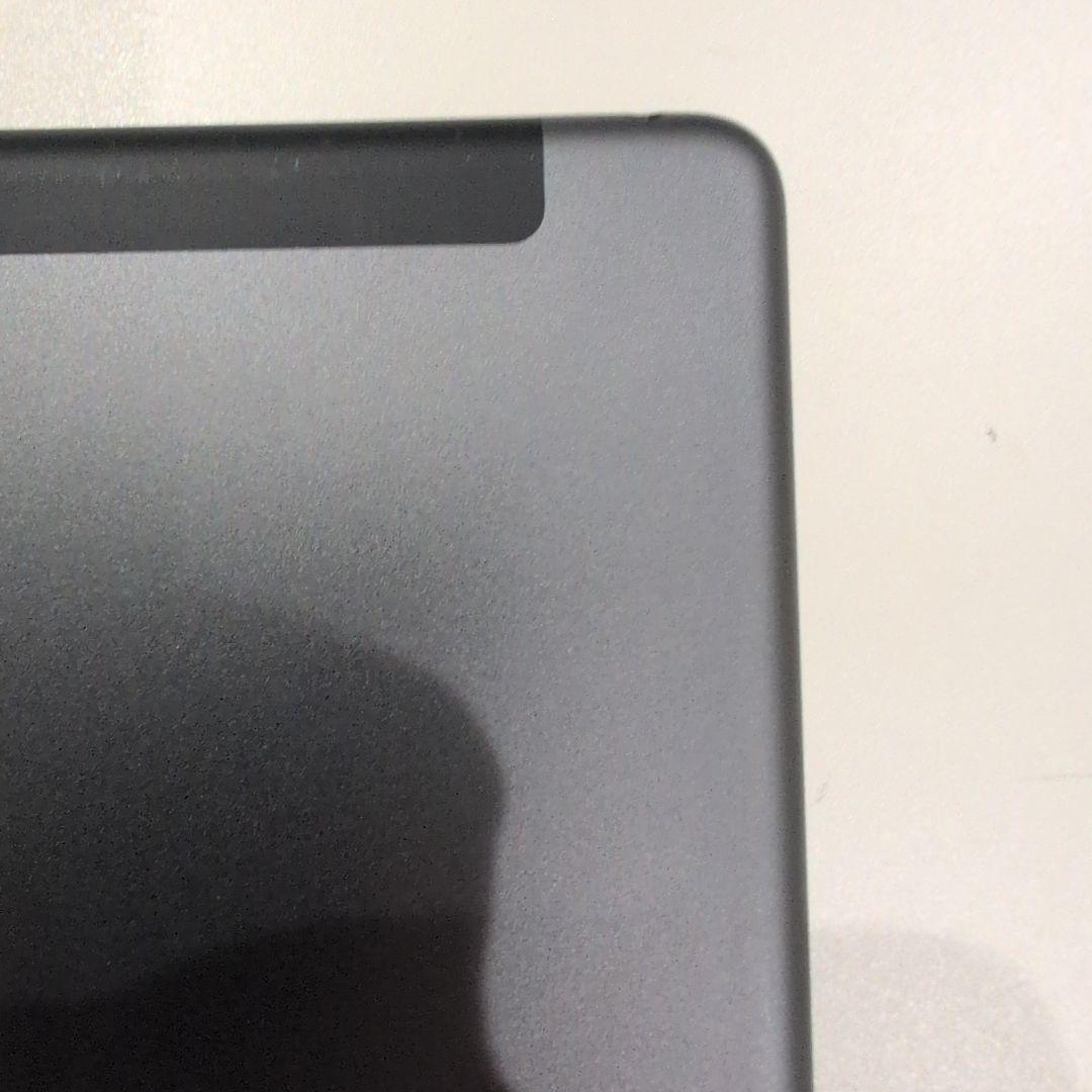 Apple iPad (第8世代) 32GB