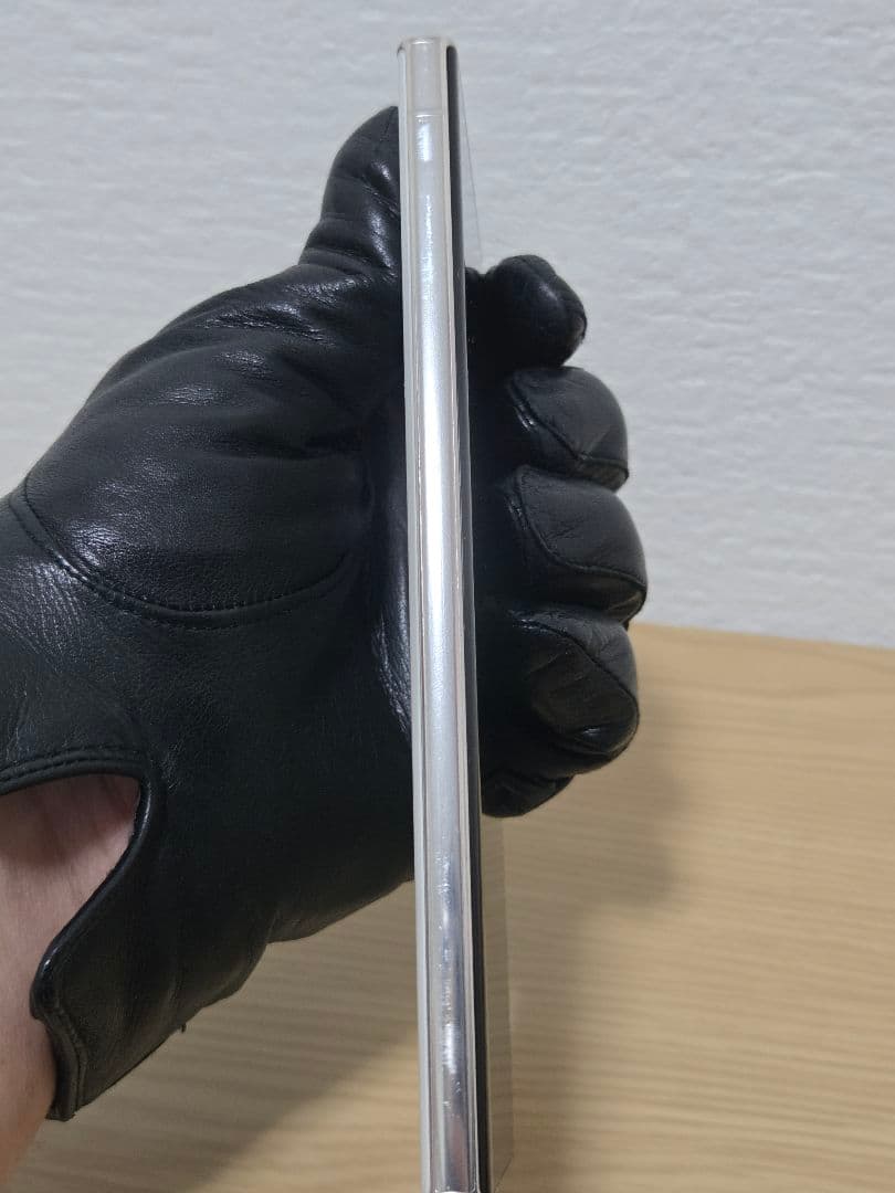 美品　Galaxy S23 Ultra 256GB クリーム（国内／SIMフリー