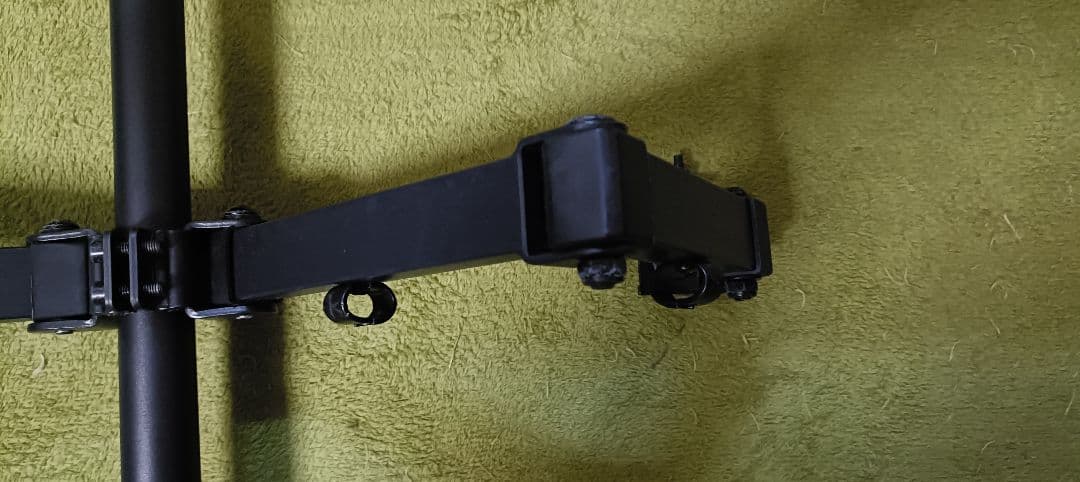 LG ディスプレイ 本体2台とモニターアーム