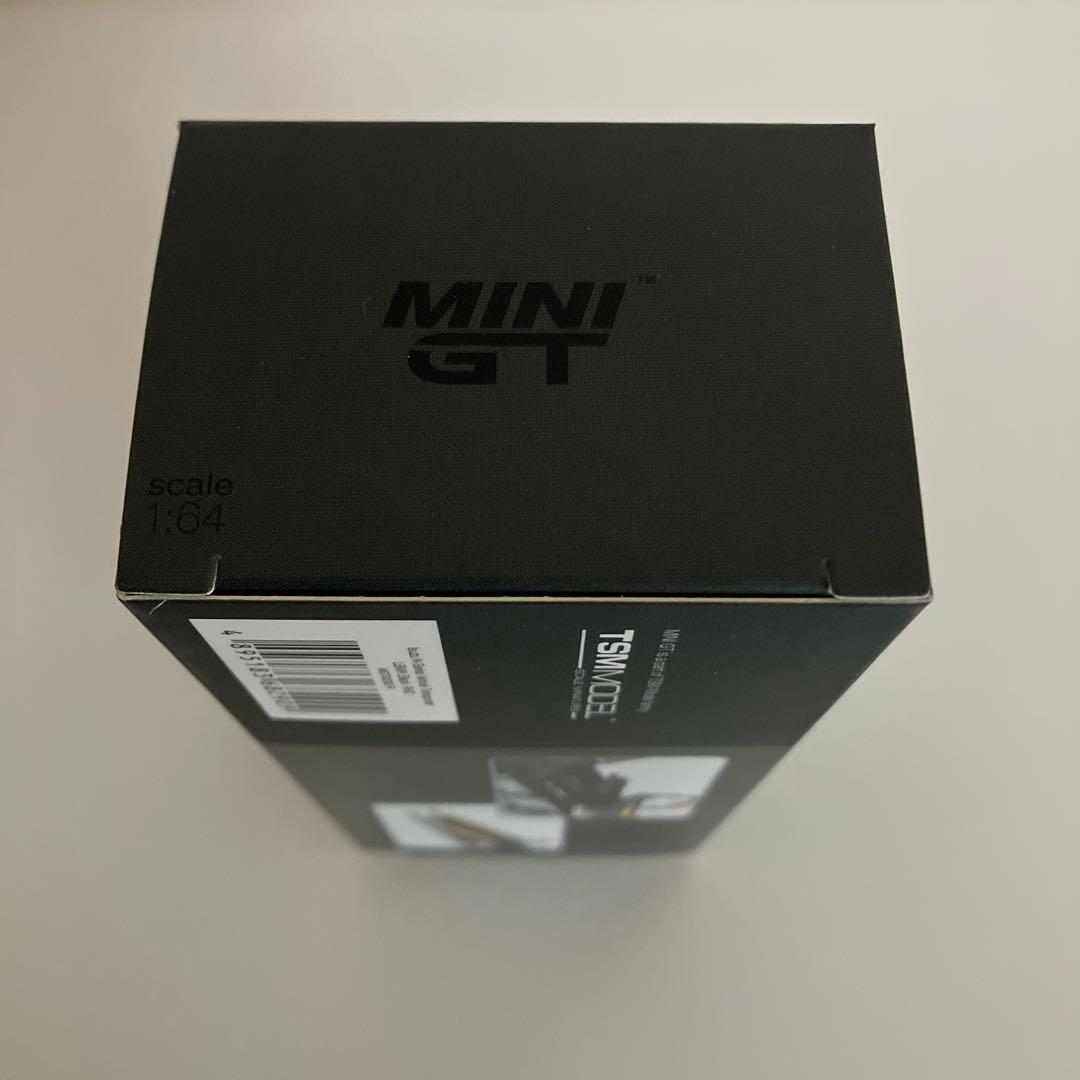 MINI GT 1/64☆Isuzu N-Series