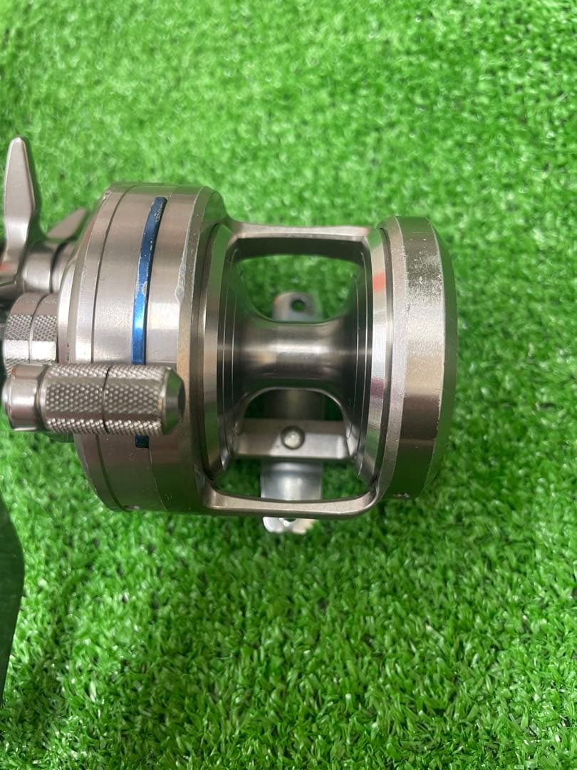 最終値下げ！SALTIGA 15HL-SJ スタジオオーシャンマークハンドル