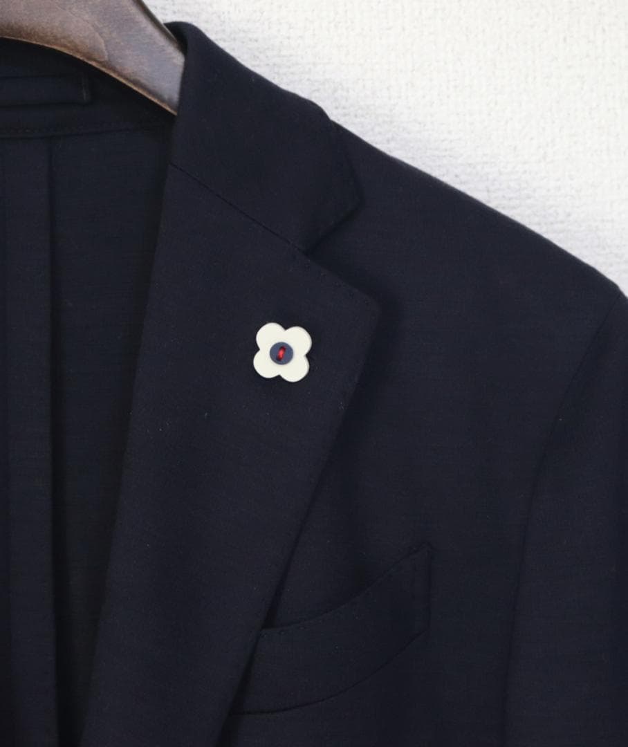 新品タグ付き【ラルディーニ】EASY WEAR ハイブリッド3Bスーツ 紺 46