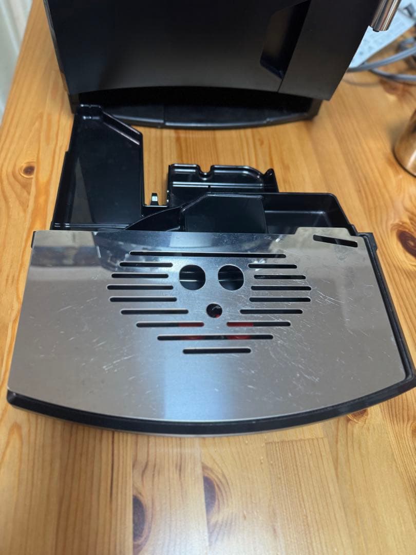 デロンギ　マグニフィカ 全自動コーヒーマシンESAM03110B