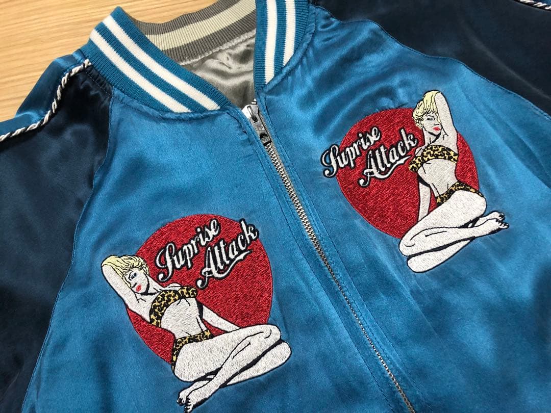 AVIREX レディース　シルク　リバーシブルスカジャン　レディース