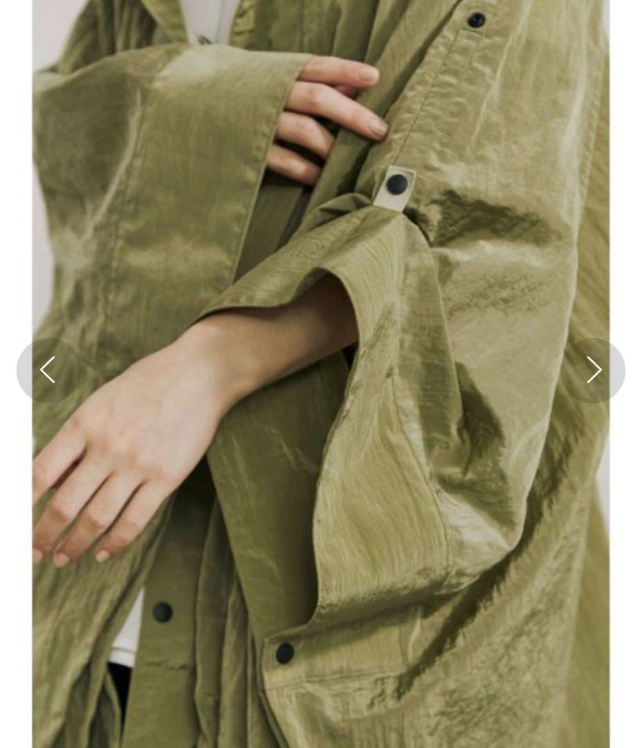 アンスリード UN3D. ナイロンフーディコート　ポンチョ