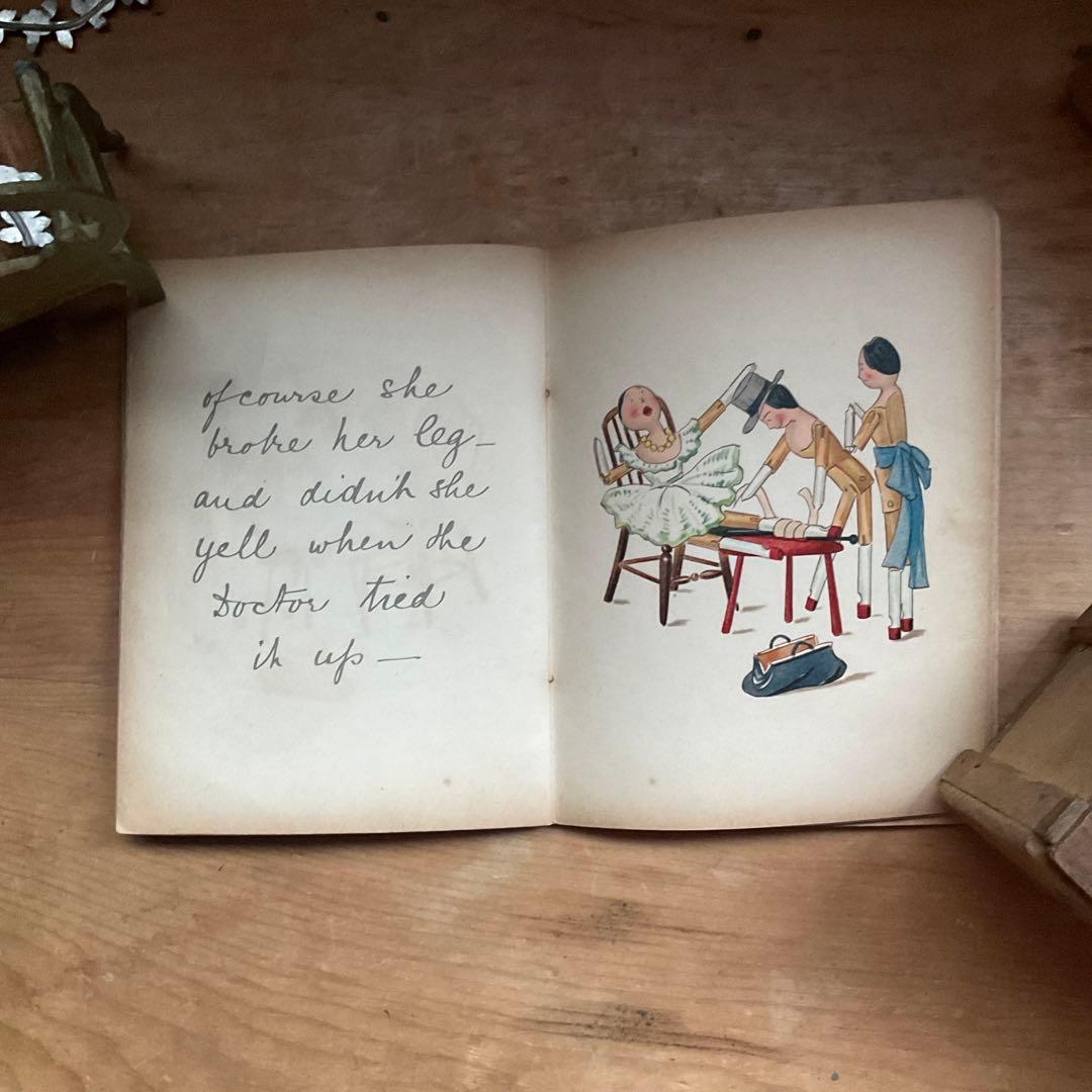 アンティークペグドール絵本　me and Catharine Susan