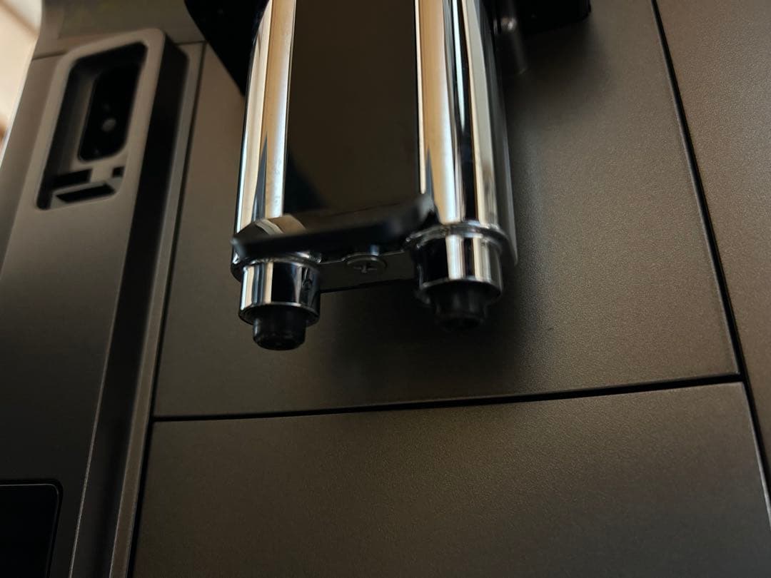 デロンギ 全自動コーヒーマシン マグニフィカ イーヴォ ECAM29081XTB