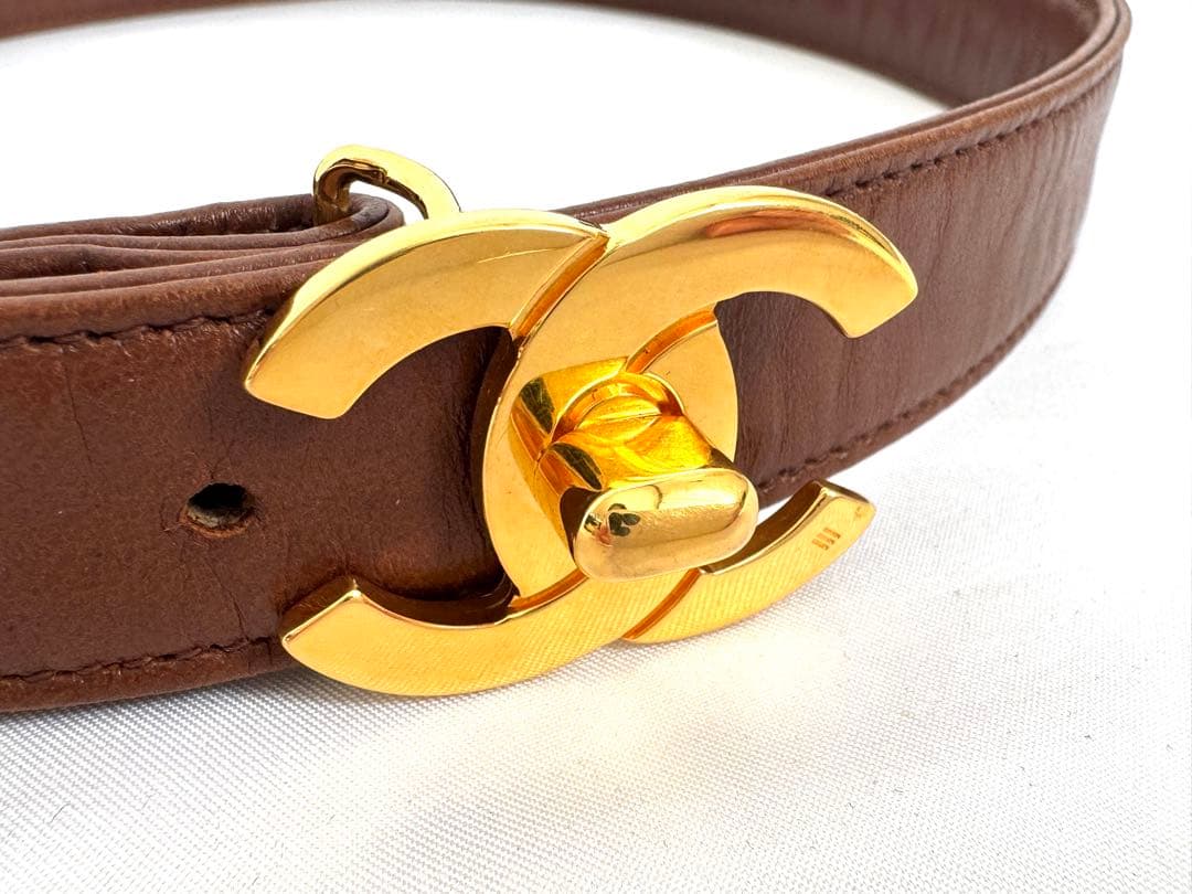 シャネル CHANEL ベルト ターンロック ココマーク レザー ブラウン