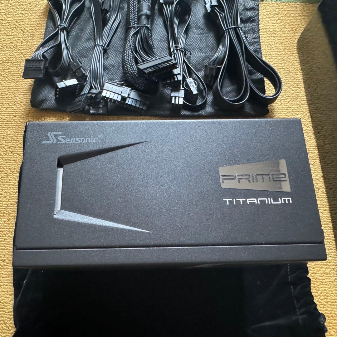 Seasonic PRIME 650 Titaninum ATX電源