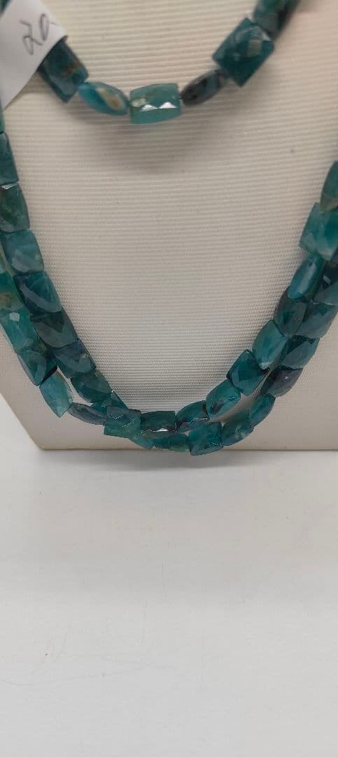 1806. グランディディライトスクエアカット3本連売り