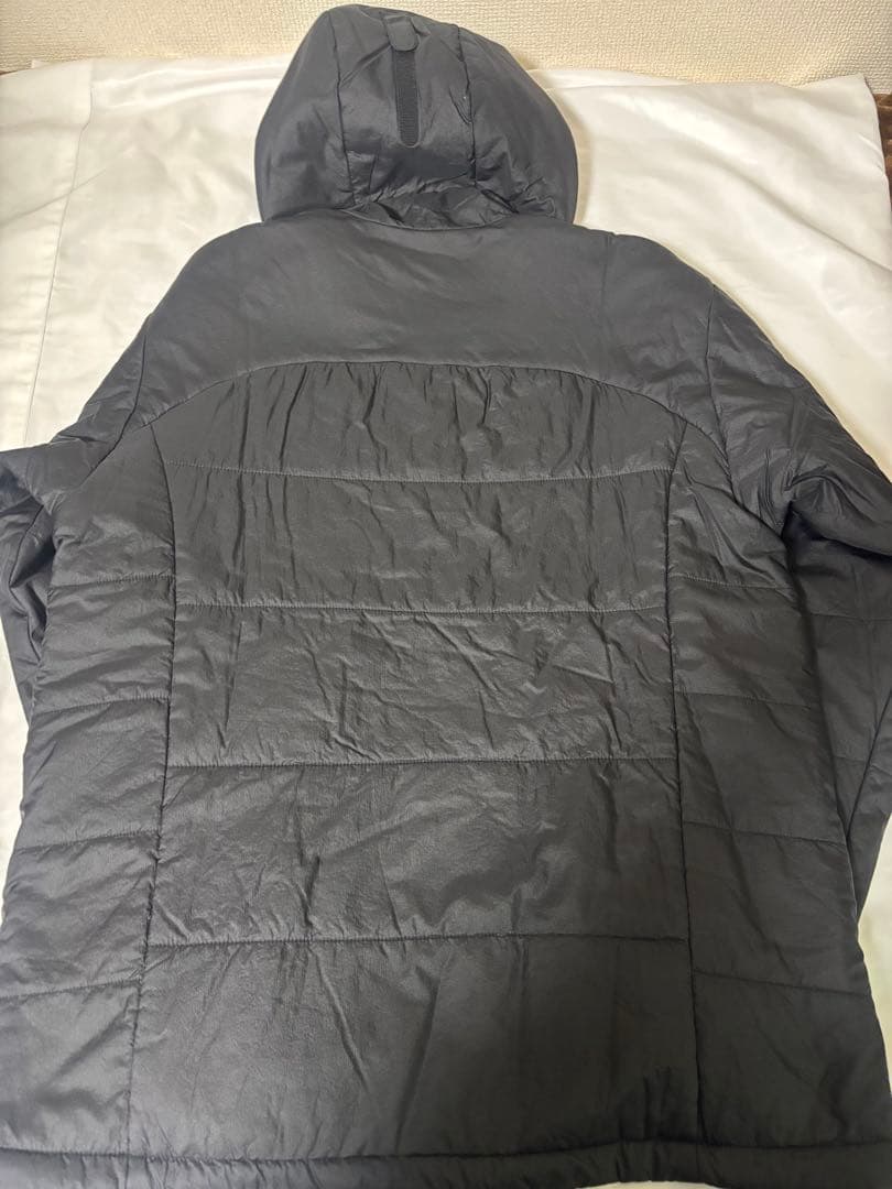 モンベル サーマラップ パーカ リバーシブル 撥水加工 Lサイズ 黒