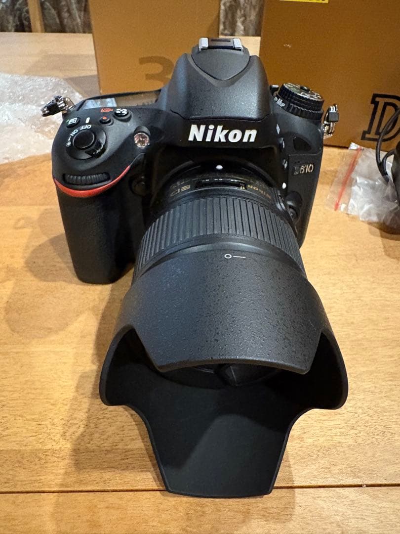 Nikon D610 一眼レフ 高速連写 フルサイズと単焦点レンズ