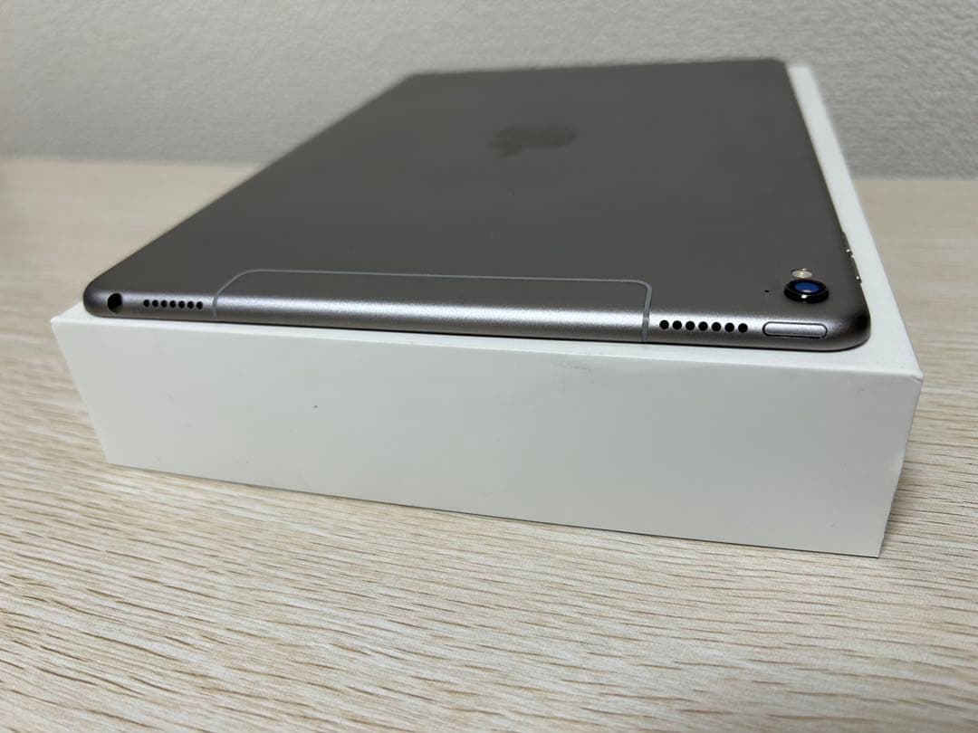 iPadPro9.7 128GB セルラー　simフリー【訳あり】