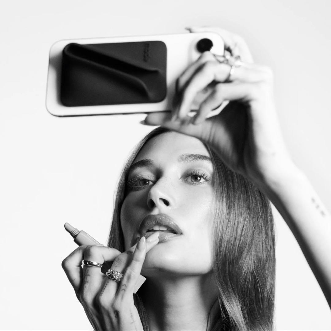 ラスト1点 RHODE スナップ オン リップ ケース (グレー)