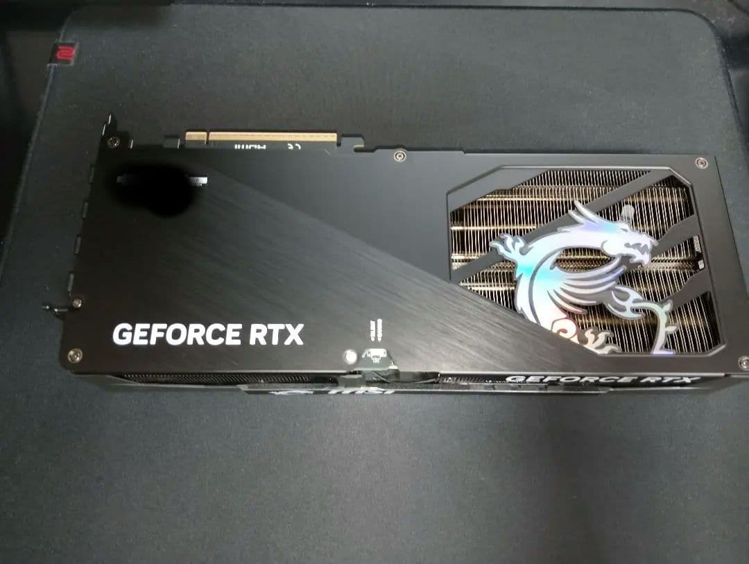 s*o様 MSI GeForce RTX 5080 Gaming Trio