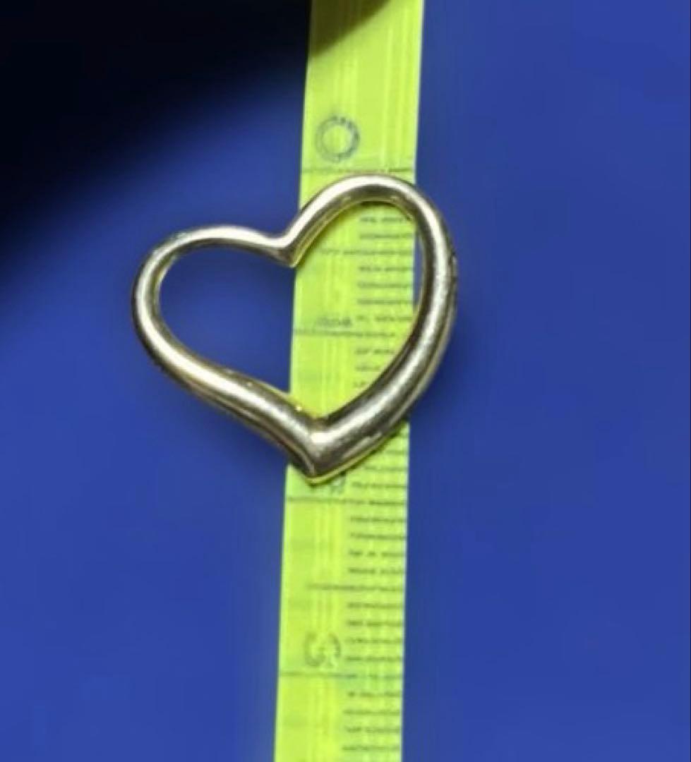 ま*ん様 ハート型ペンダントトップ　18k