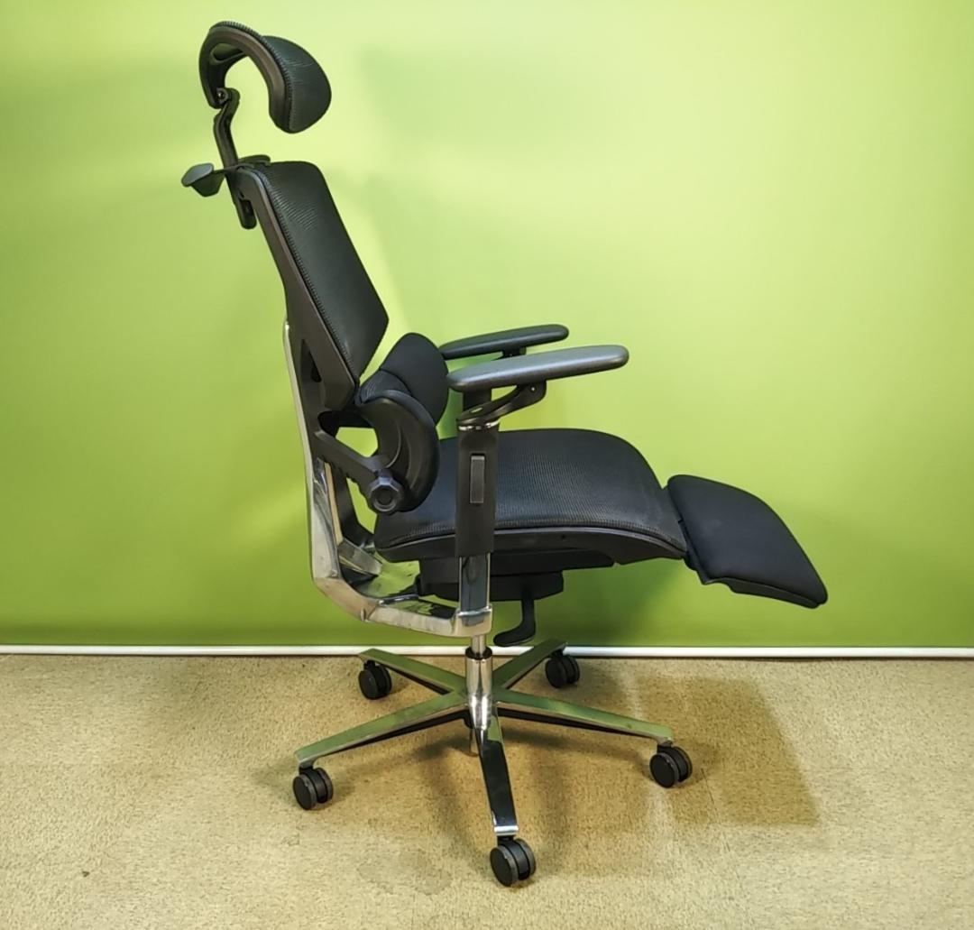 xqt　EastForce　モンスターランバートチェア　ブラック　中古