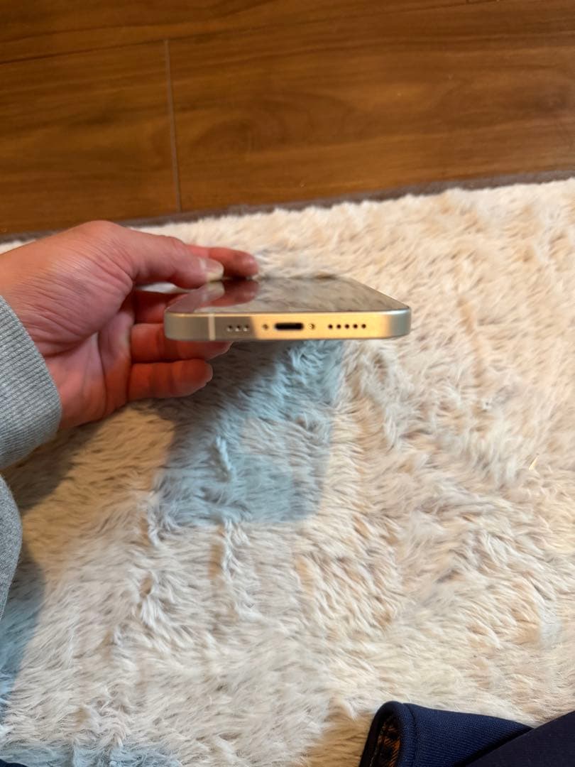 iPhone13 本体 箱あり