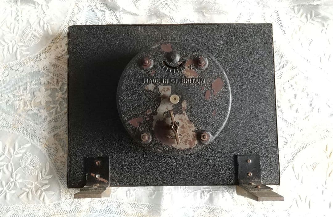 角型❀アンティーク　プチポワン時計　イギリス製♪可動確認済