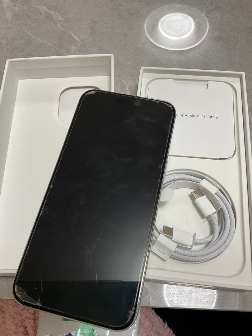 iPhone15ProMax 256GB SIMフリー 本体 美品 ホワイト