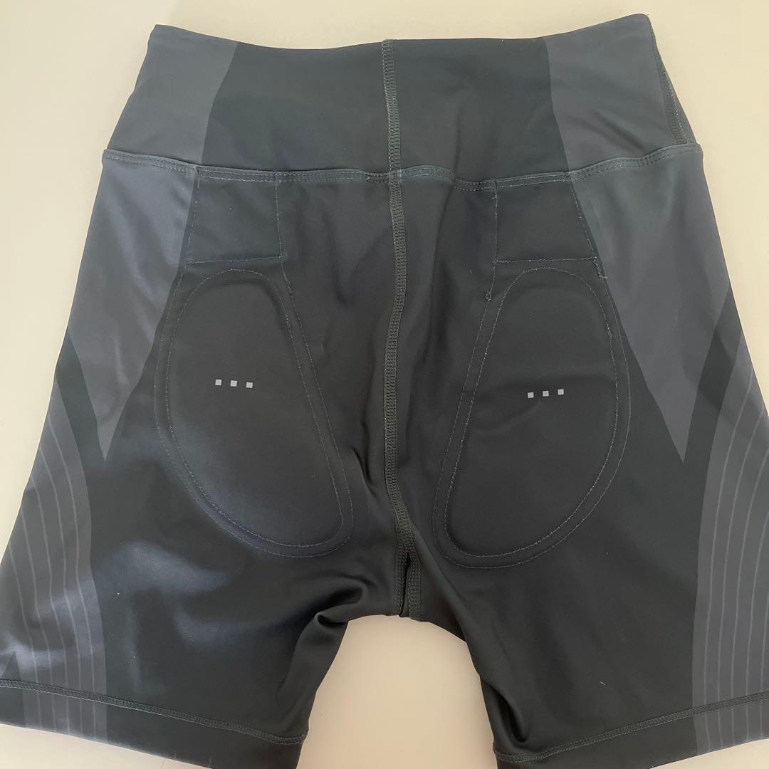 美品　SIXPAD HipFit ヒップフィット　Mサイズ グレー