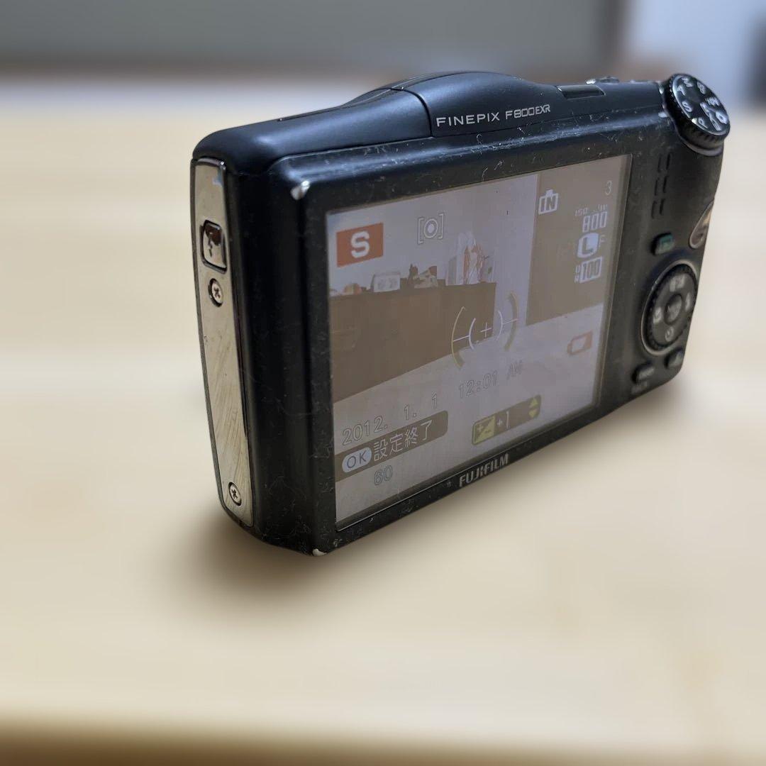 付属品完品・動作良好 FUJIFILM FINEPIX F800 EXR カメラ