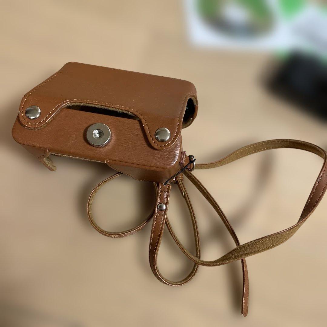 付属品完品・動作良好 FUJIFILM FINEPIX F800 EXR カメラ