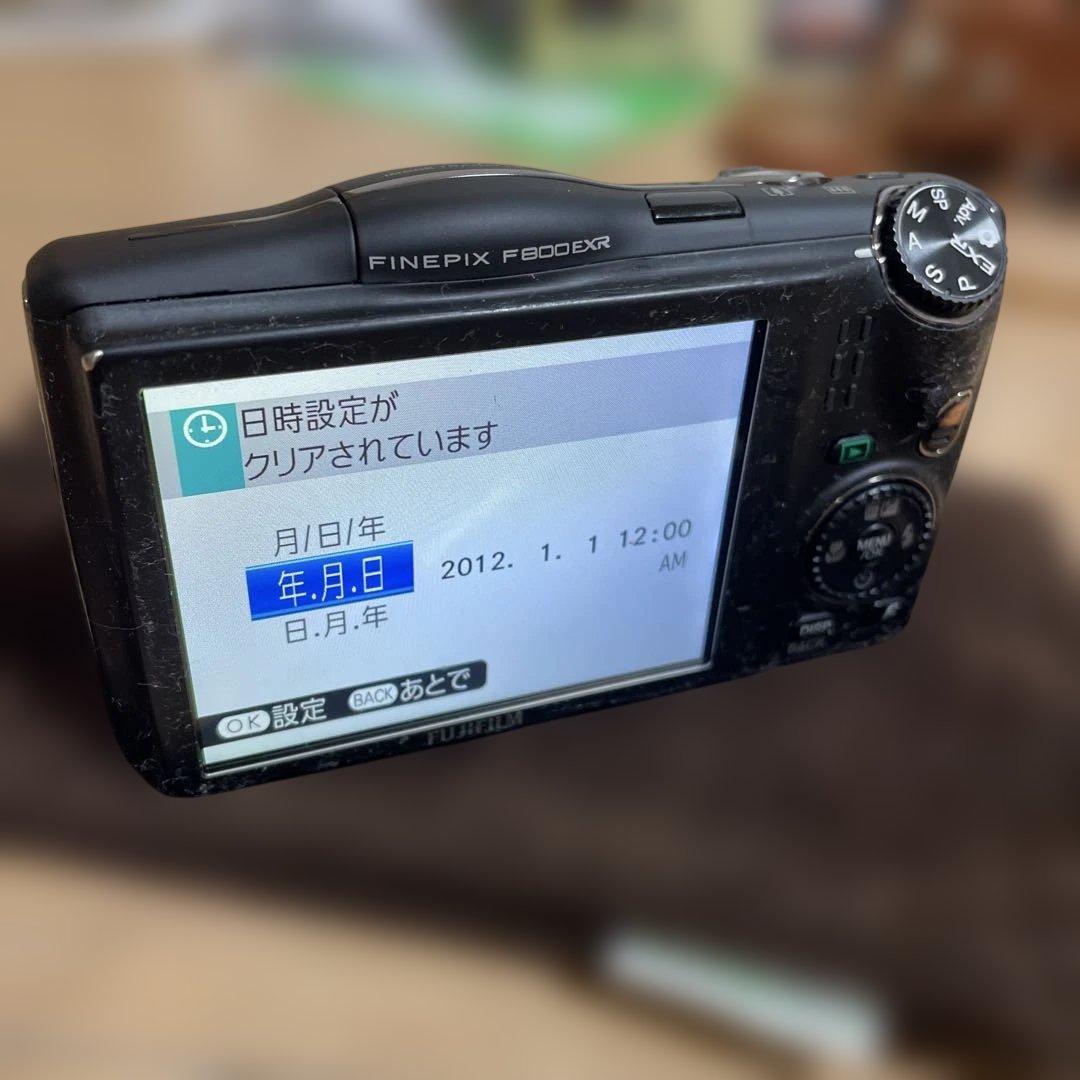 付属品完品・動作良好 FUJIFILM FINEPIX F800 EXR カメラ
