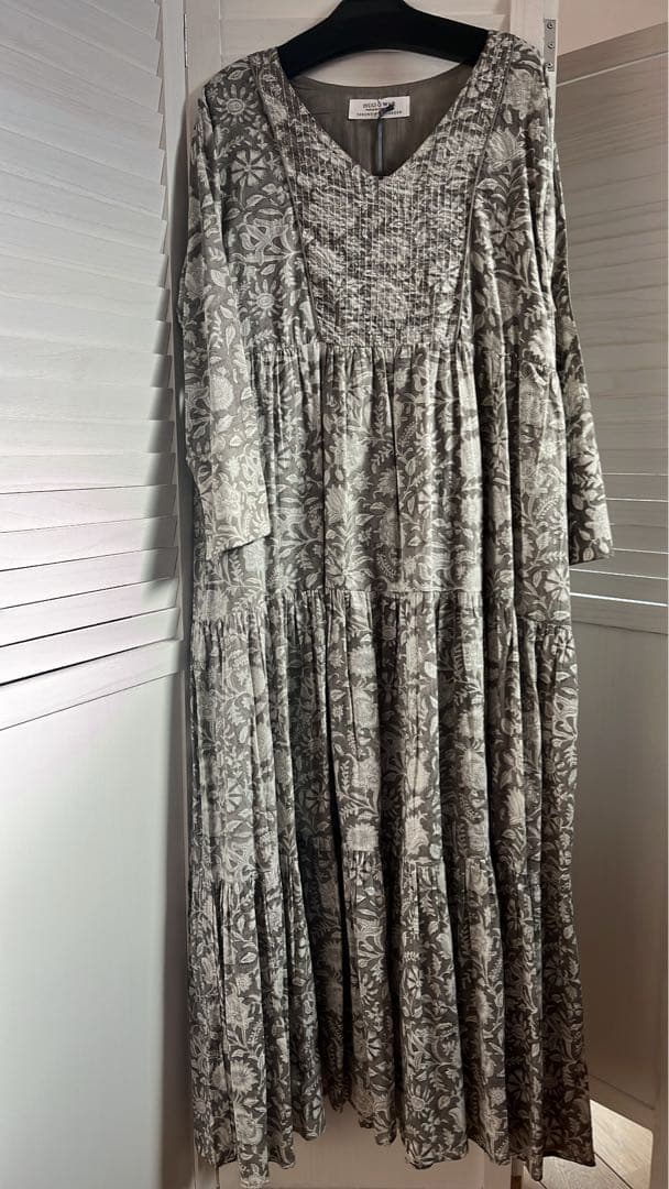 ナ*７様 新品新作˚✧₊⁎HUG O WaR VINTAGE CHICワンピース