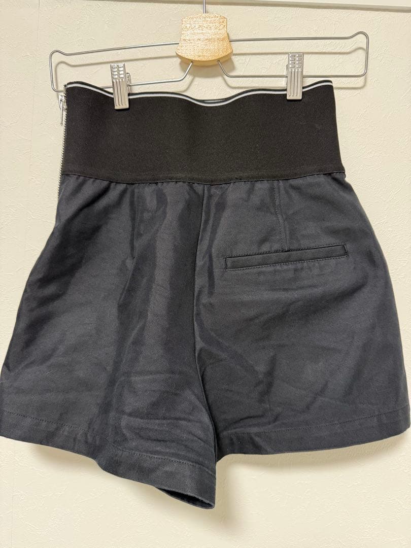 【AlexanderWang】ハイウエストロゴサファリショートパンツ
